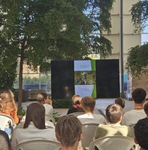 Scopri di più sull'articolo Orientamento scolastico nel verde: gli studenti in visita al nostro vivaio